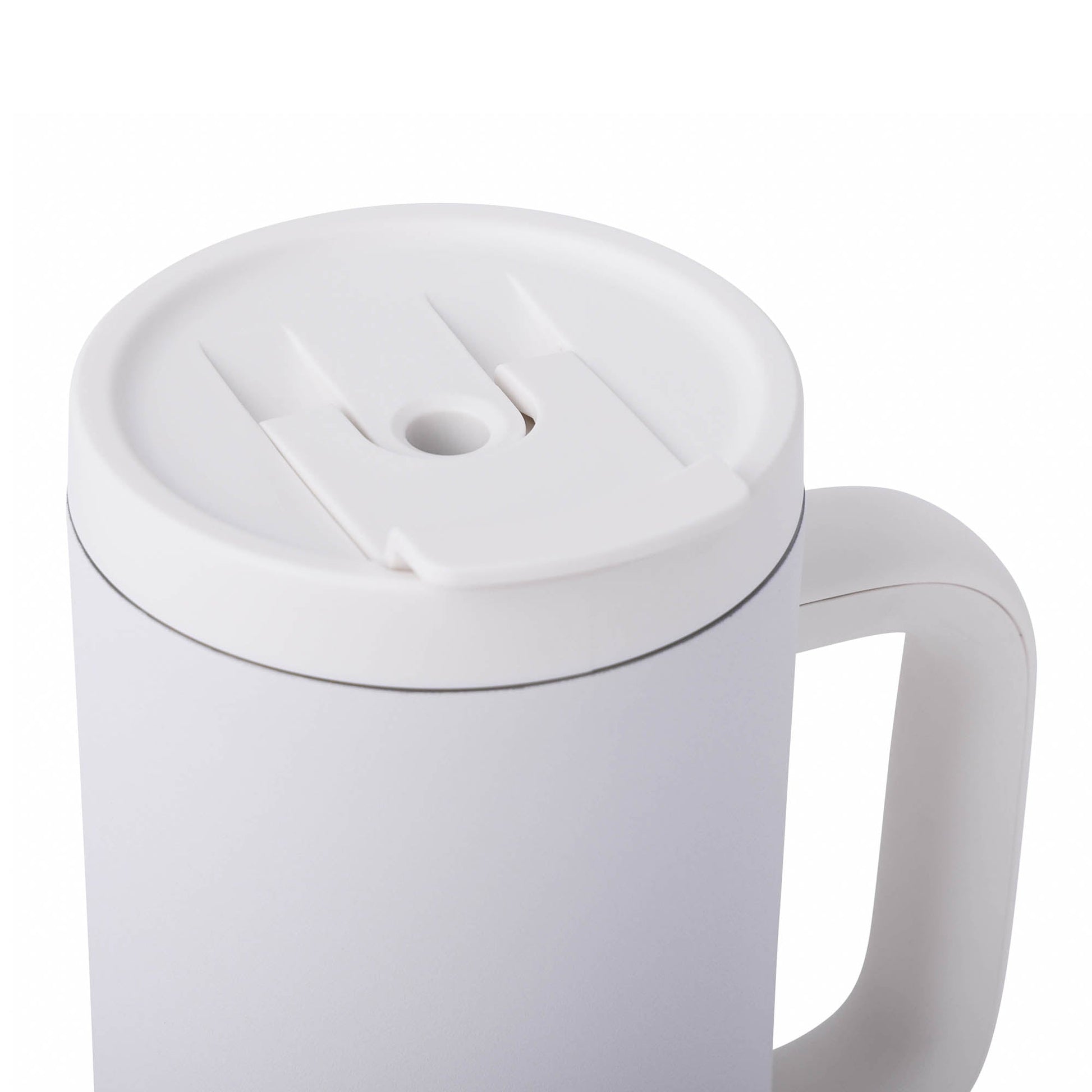40-oz-leisure-tumbler-t7 CoreHome_MannaHydration_Whites_Raw-42.jpg