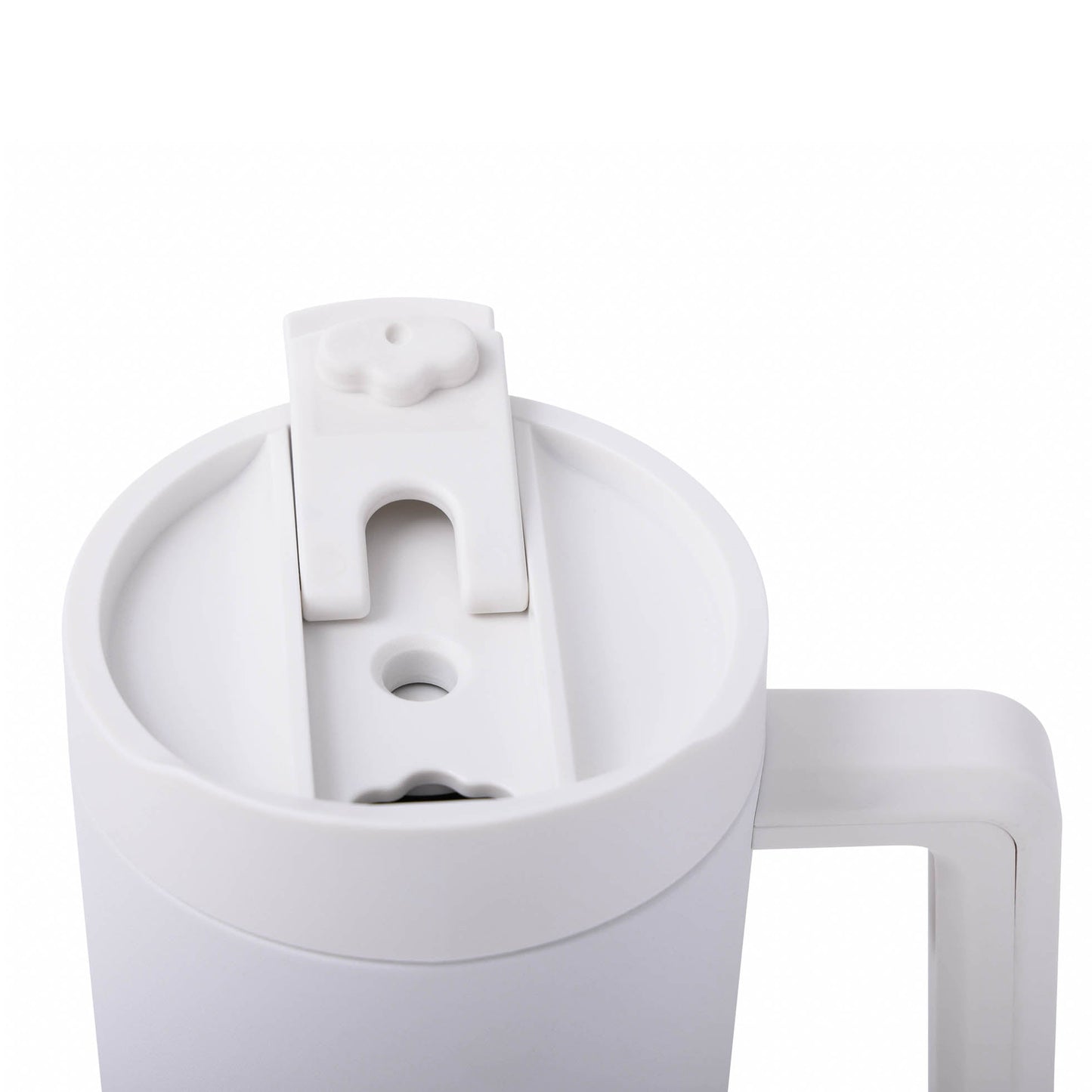 40-oz-top-tumbler-i0 CoreHome_MannaHydration_Whites_Raw-51.jpg