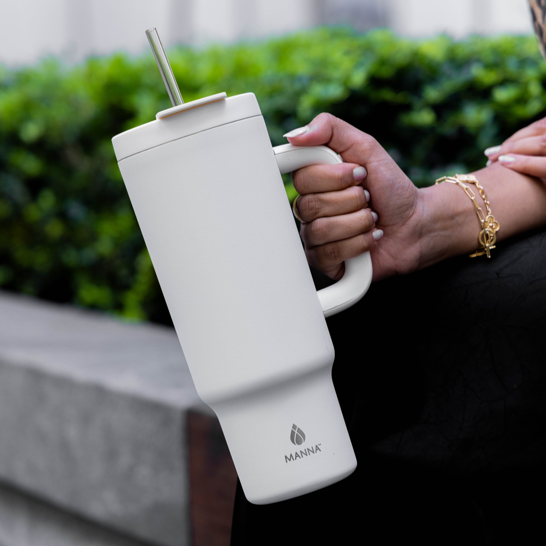 40-oz-leisure-tumbler-t7 Core_Home_Manna_Lifestyle_AUG_13-38.png